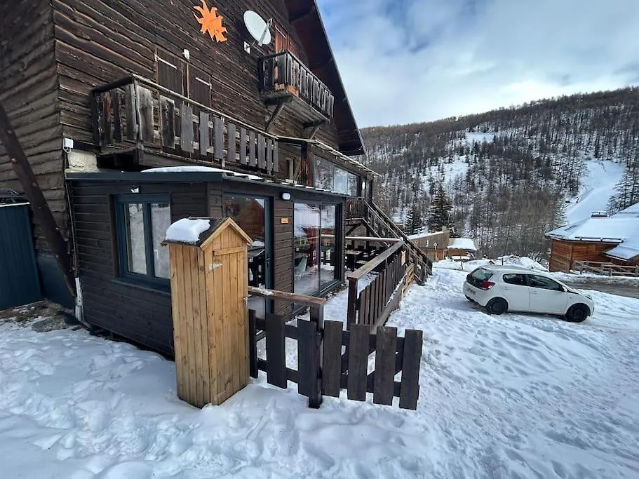 Chalet Proche Des Pistes O Chalet Dana Vars  Francia